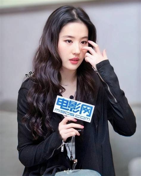 刘亦菲 Crystal Liu Liu Yifei ️ On Instagram “刘亦菲 ️ 刘亦菲 Liuyifei