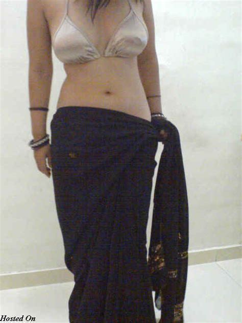 sandhya bhabhi removing saree nude pic
