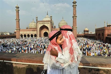 eid ul fitr celebrations  pictures people join festivities  india