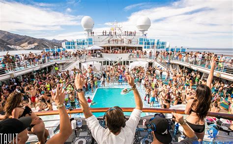 groove cruise the wildest party of the year