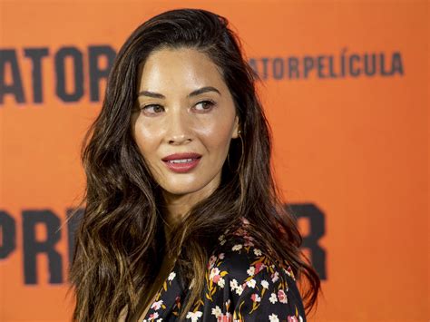 olivia munn says she feels isolated after fighting to have a registered sex offender removed
