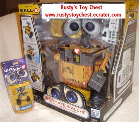 ultimate wall e robot disney pixar walle in hand hot toy