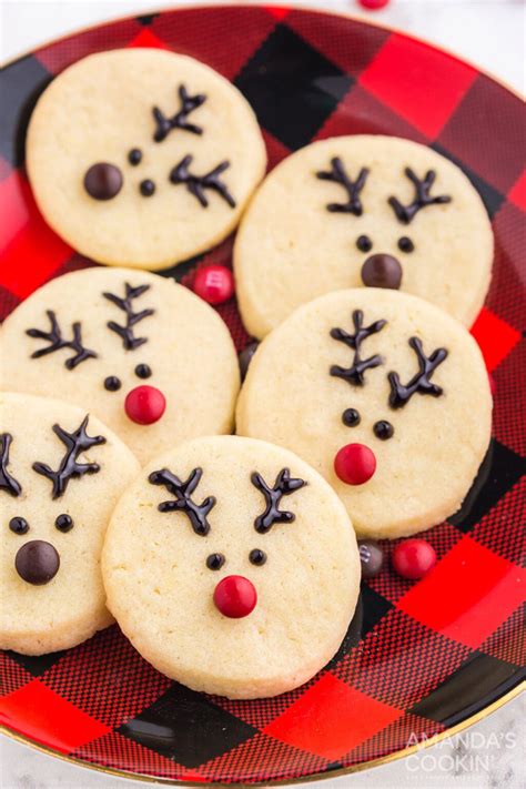 easy decorated sugar cookies amandas cookin tips tricks