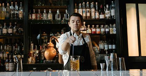 bartender tips  tricks guaranteed  boost tips