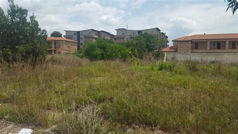 vacant land plot  die bult  sale remax  southern africa