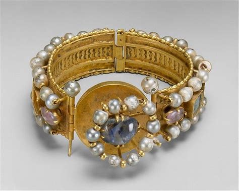 150 best images about jewelry box on pinterest elsa schiaparelli bracelets and museums