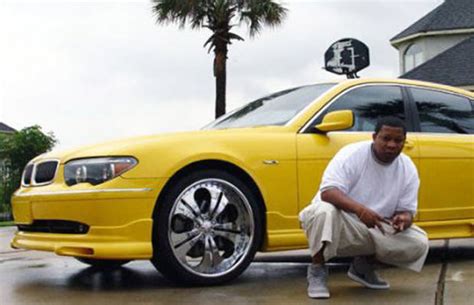 lil boosie 30 photos of rappers flexing with giant car rims complex