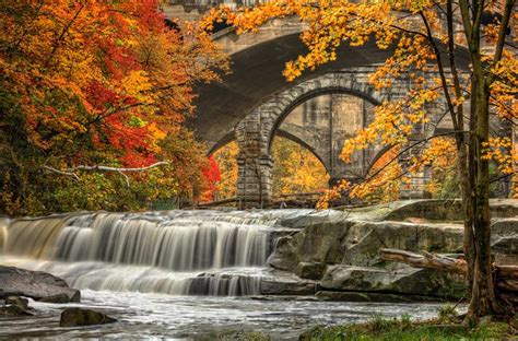 Beautiful Berea Falls In Autumn Columbus Oh Real Estate