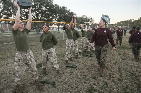 Marine Corps Is Dragging Its Feet On Integrating Boot Camp Why The