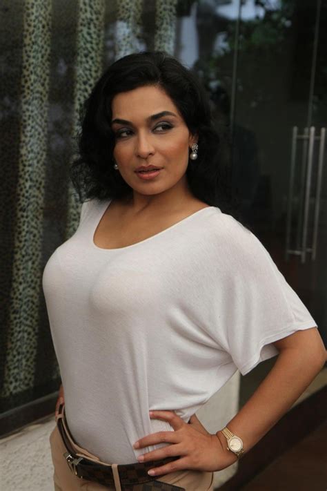 pakistani actress meera s photo call for her upcoming film