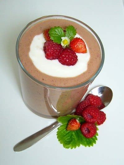 high protein breakfast smoothies livestrongcom