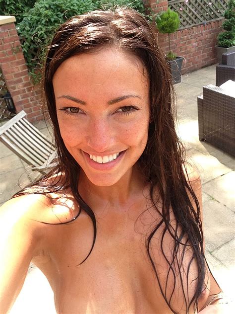Sophie Gradon Nude Private Photos — Meet Love Island Star And Her Tits