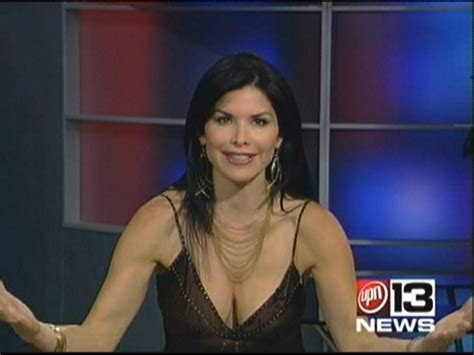 Top 25 Sexiest News Reporters