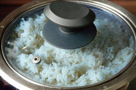 bisa contek trik masak nasi uduk  magic   hasilnya