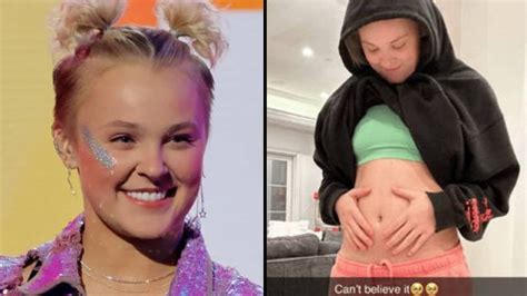 Jojo Siwa Called Out For Insensitive Fake Pregnancy Photos Flipboard