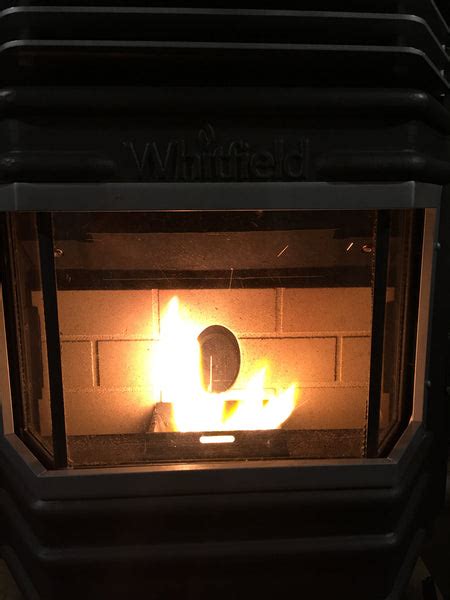 sold whitfield quest wp  btus pellet stove master