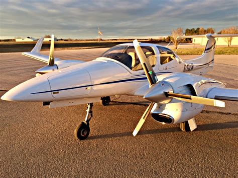 twin engine training rentals  flight aviation