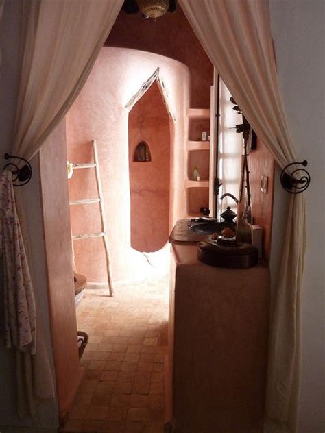 pink moroccan bathroom photography by krusedullen via