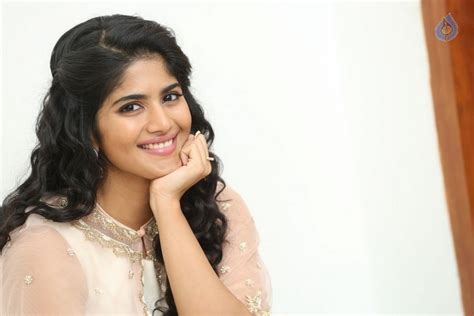 megha akash lie movie interview photos photo 1 of 42