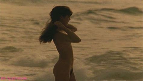 phoebe cates nude is every man s dream come true 59 pics