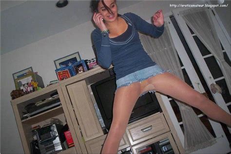 candid teen in pantyhose upskirts picture 85 uploaded by ganjaxxx on