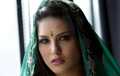 sunny leone most searched indian celebrity in 2017 the canadian bazaar