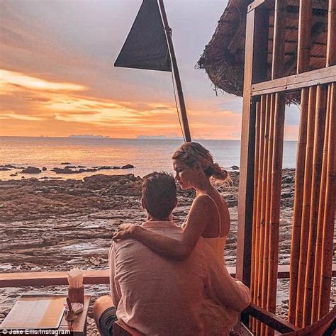 bachelor in paradise s jake ellis goes completely naked on instagram daily mail online