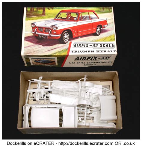 vintage airfix triumph herald kit type  red stripe box kit   scale produced