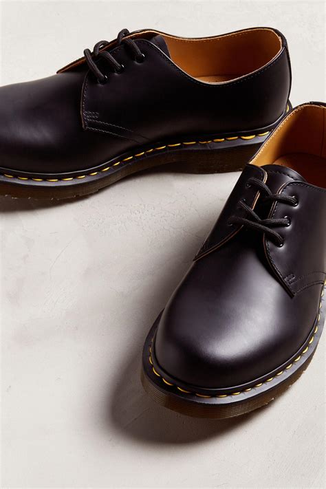 dr martens core   eye oxford urban outfitters singapore