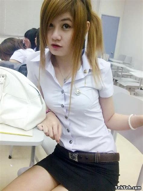Thai Cute Girl In Uniform Thai Girl Narak