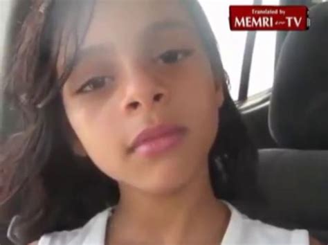 videó elszökött a 11 éves gyerekmenyasszony a