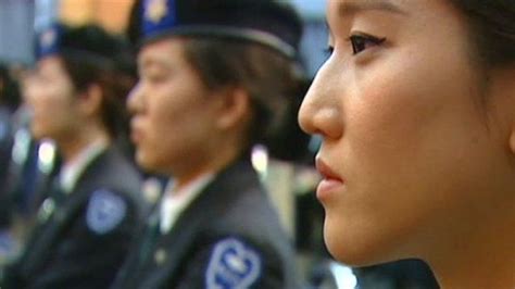 Surge In Number Of Women Joining South Korean Military Bbc News