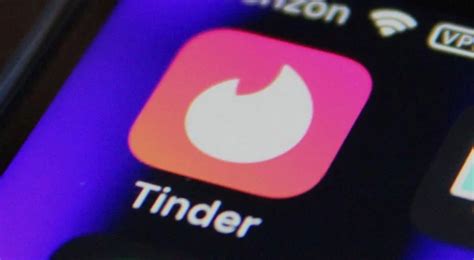 tinder adds sexual orientation and gender identity options