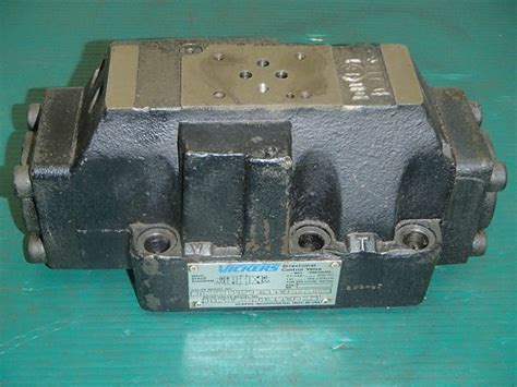vickers directional control valve