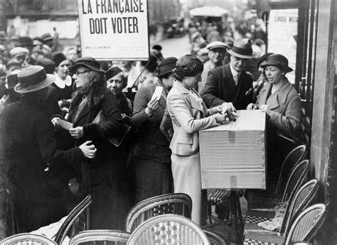 en images quand les françaises se battaient pour obtenir le droit de vote
