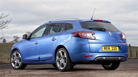 Renault Megane Renaultsport Gt 220 Coupe 2015 Review Car Magazine