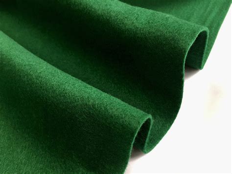 dark green felt fabric material craft plain colours polyester cm
