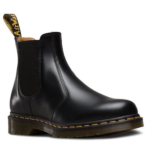 dr martens  womens chelsea boots black smooth