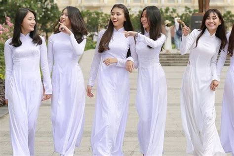 The Meaning Of Ao Dai Vietnamese Traditional Dress
