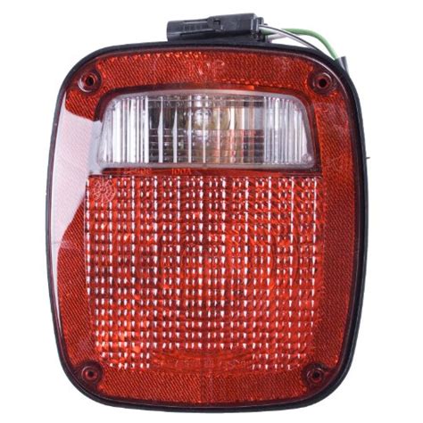 autopartswayca canada  ford   tail light assembly  canada