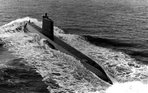 il y a 70 ans premier sous marin nucléaire au monde le uss nautilus