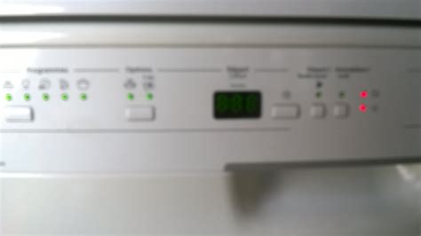lave vaisselle whirlpool adp 5840 panne e1 f08 [résolu]