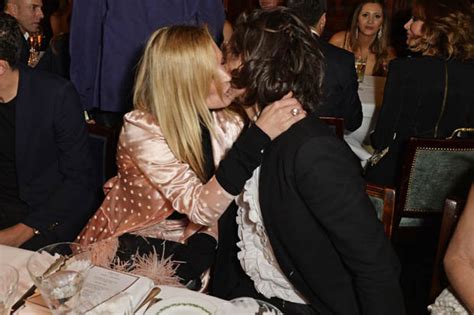 One Directions Harry Styles And Model Kate Moss Kiss Daily Star