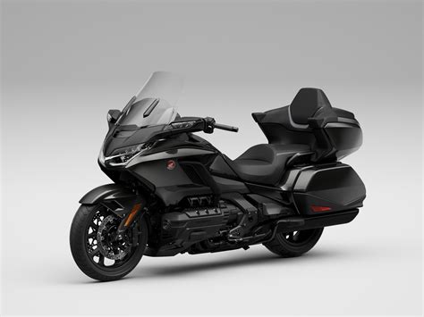 honda gold wing  launched    dct gearbox