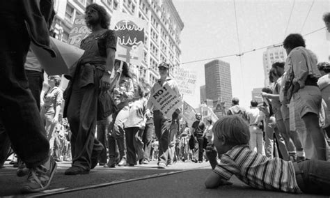 24 powerful photos from pride parades in 1970s san fransisco art sheep