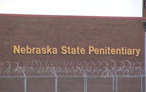 staff member  nebraska state penitentiary tests positive  covid