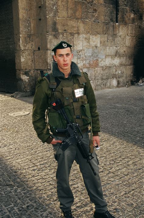 fileisrael  israelic soldierjpg wikimedia commons