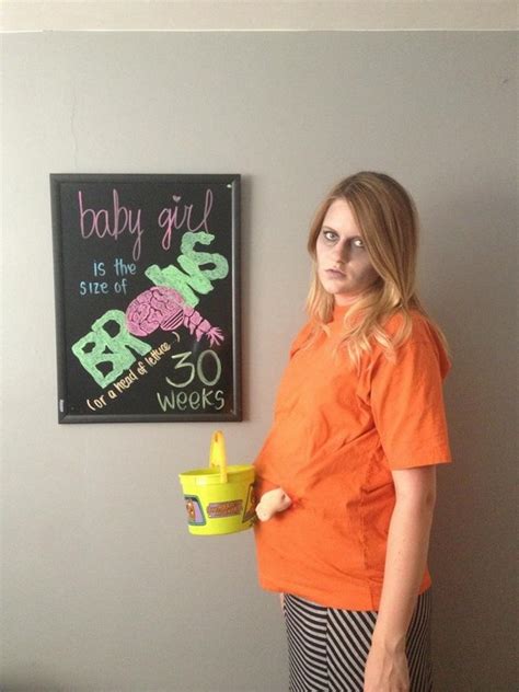 maternity halloween costumes 35 creative ideas for expecting moms