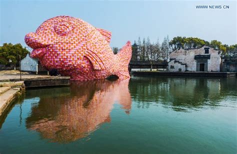 floating fish  installation  florentijn hofman  china