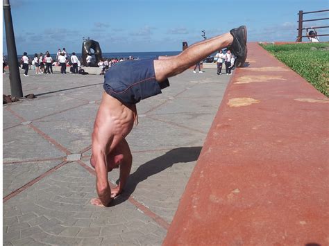 start bodyweight training handstand push  progression